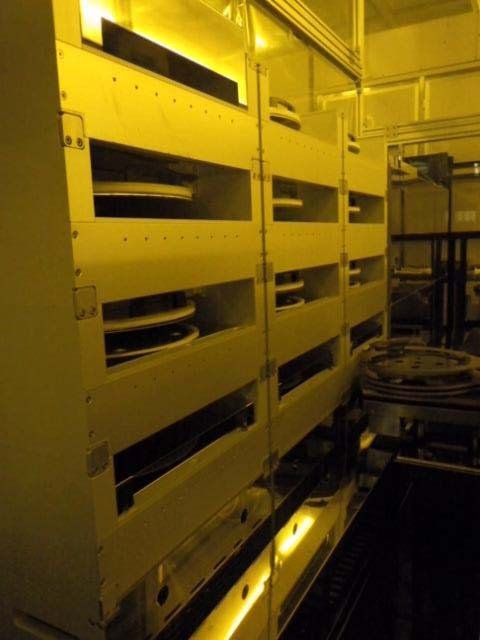 Photo Used TEL / TOKYO ELECTRON Clean Track Mark 7 For Sale