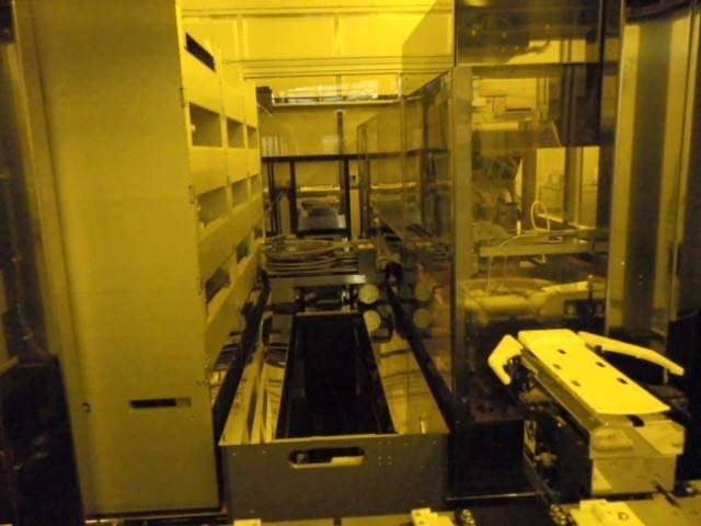 Photo Used TEL / TOKYO ELECTRON Clean Track Mark 7 For Sale