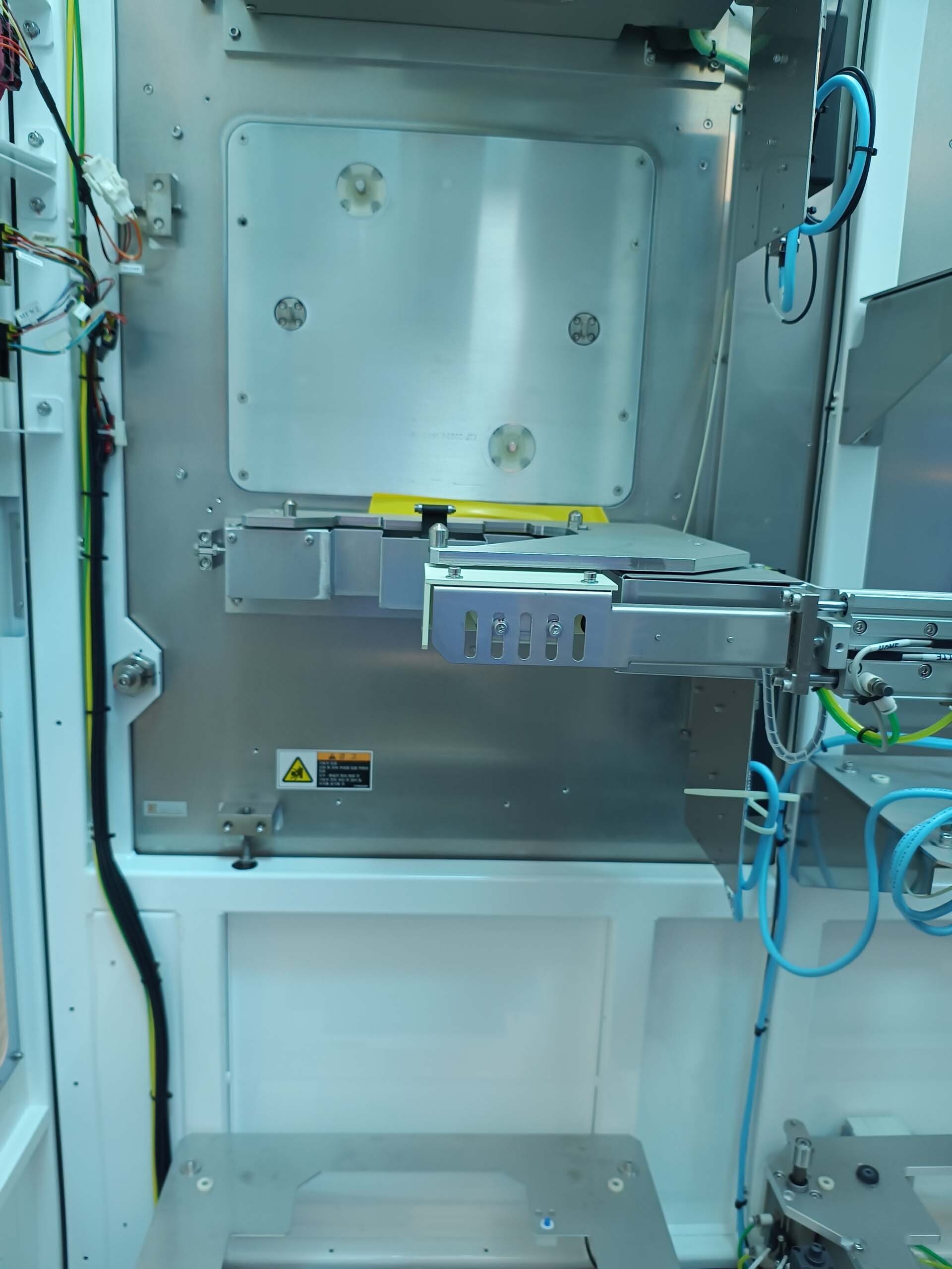Foto Verwendet TEL / TOKYO ELECTRON Expedius+ Zum Verkauf