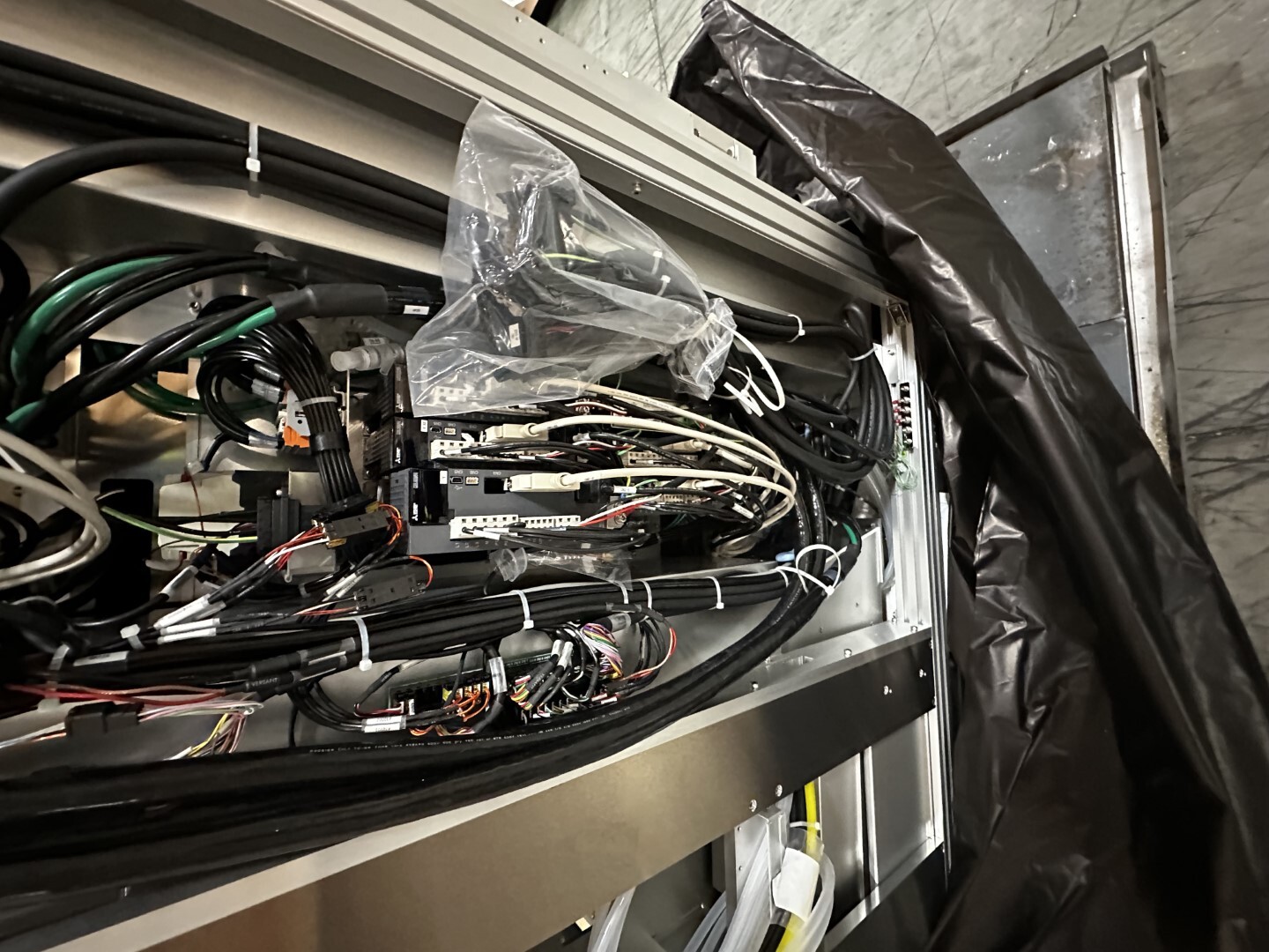 Foto Verwendet TEL / TOKYO ELECTRON Lithius Pro V Zum Verkauf