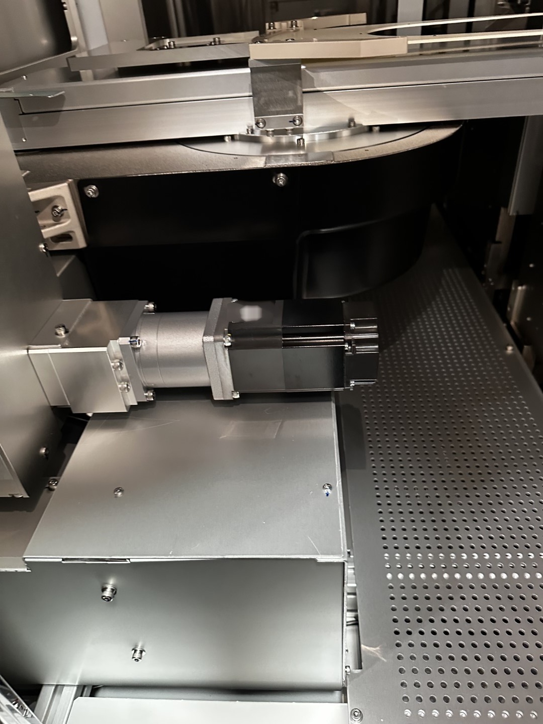 Foto Verwendet TEL / TOKYO ELECTRON Lithius Pro V Zum Verkauf