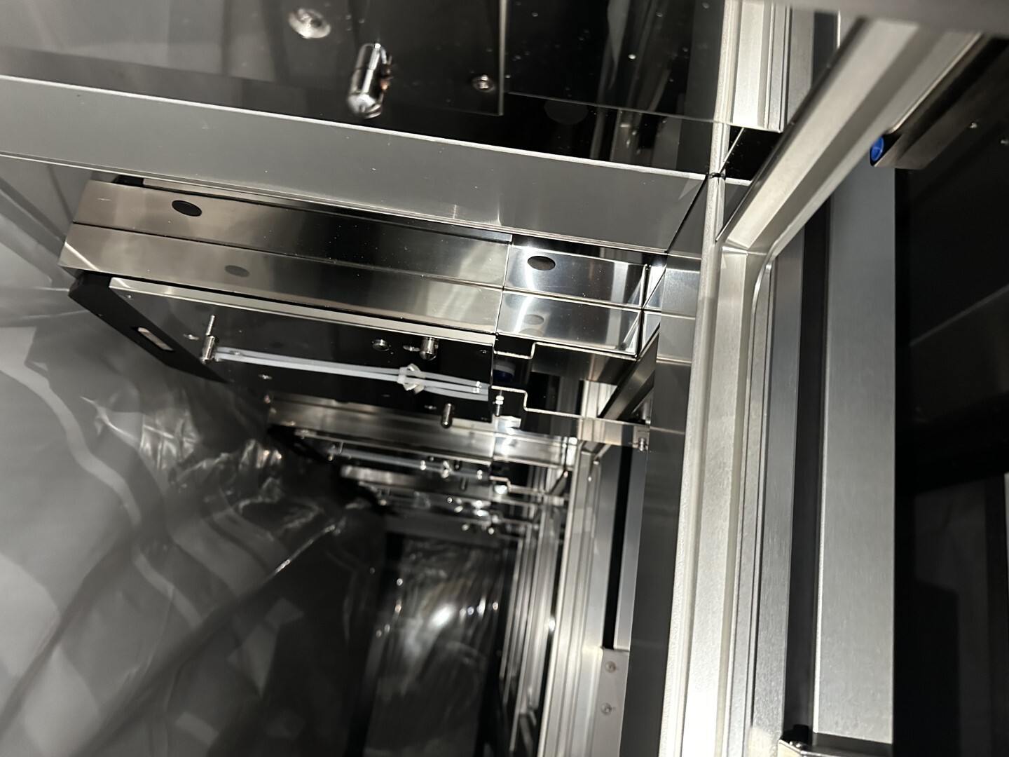 Foto Verwendet TEL / TOKYO ELECTRON Lithius Pro V Zum Verkauf
