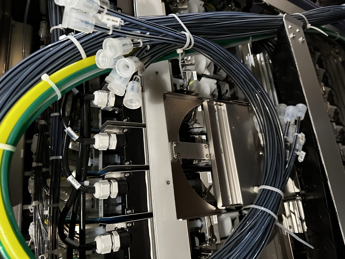 Foto Verwendet TEL / TOKYO ELECTRON Lithius Pro V Zum Verkauf