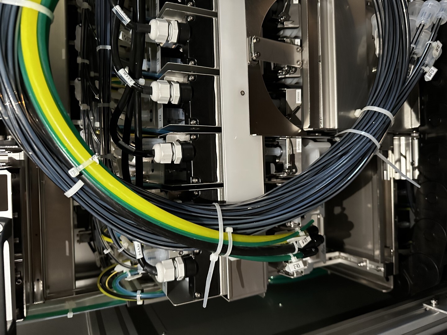 Foto Verwendet TEL / TOKYO ELECTRON Lithius Pro V Zum Verkauf
