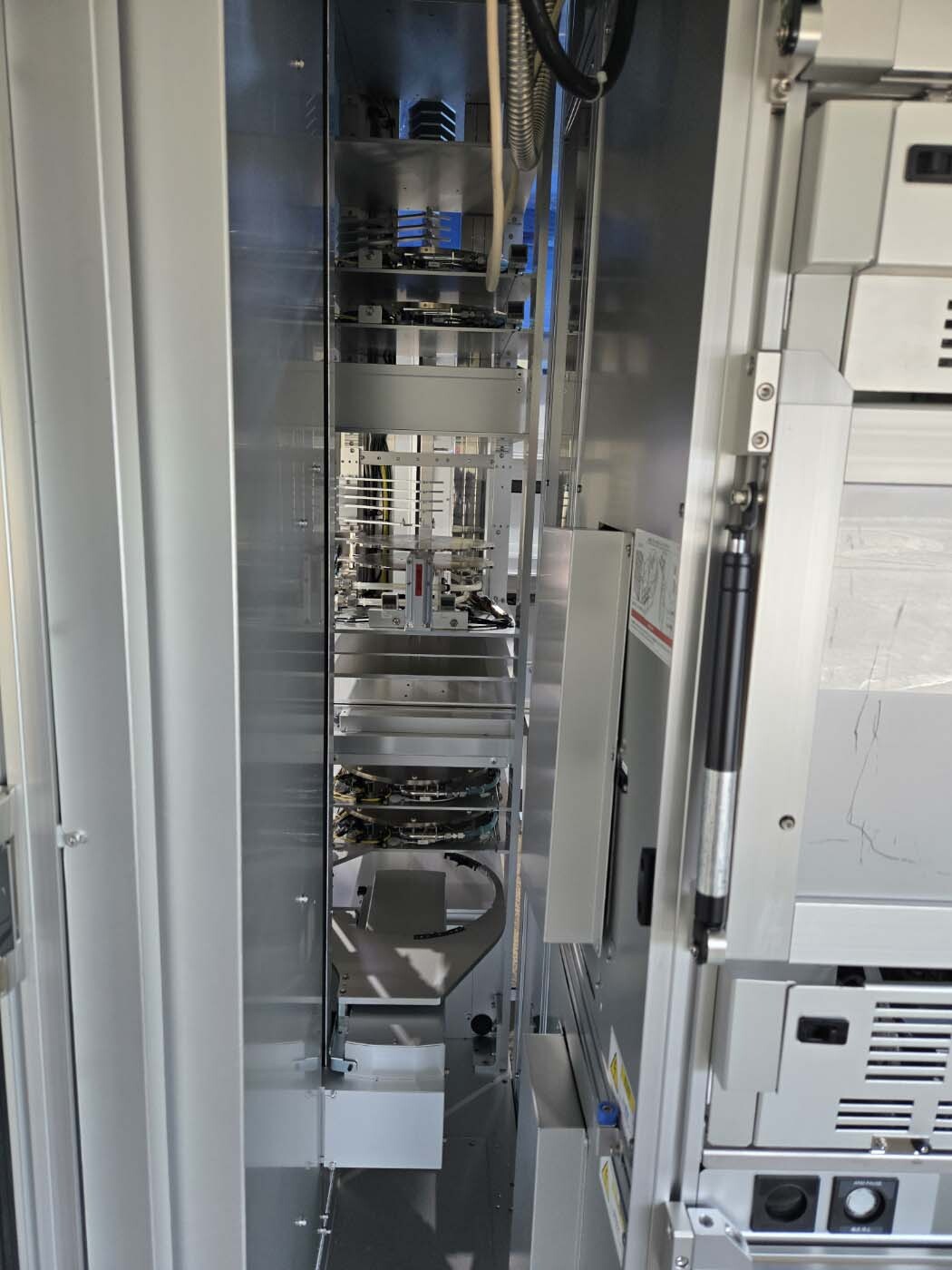 Foto Verwendet TEL / TOKYO ELECTRON Lithius Pro Zum Verkauf