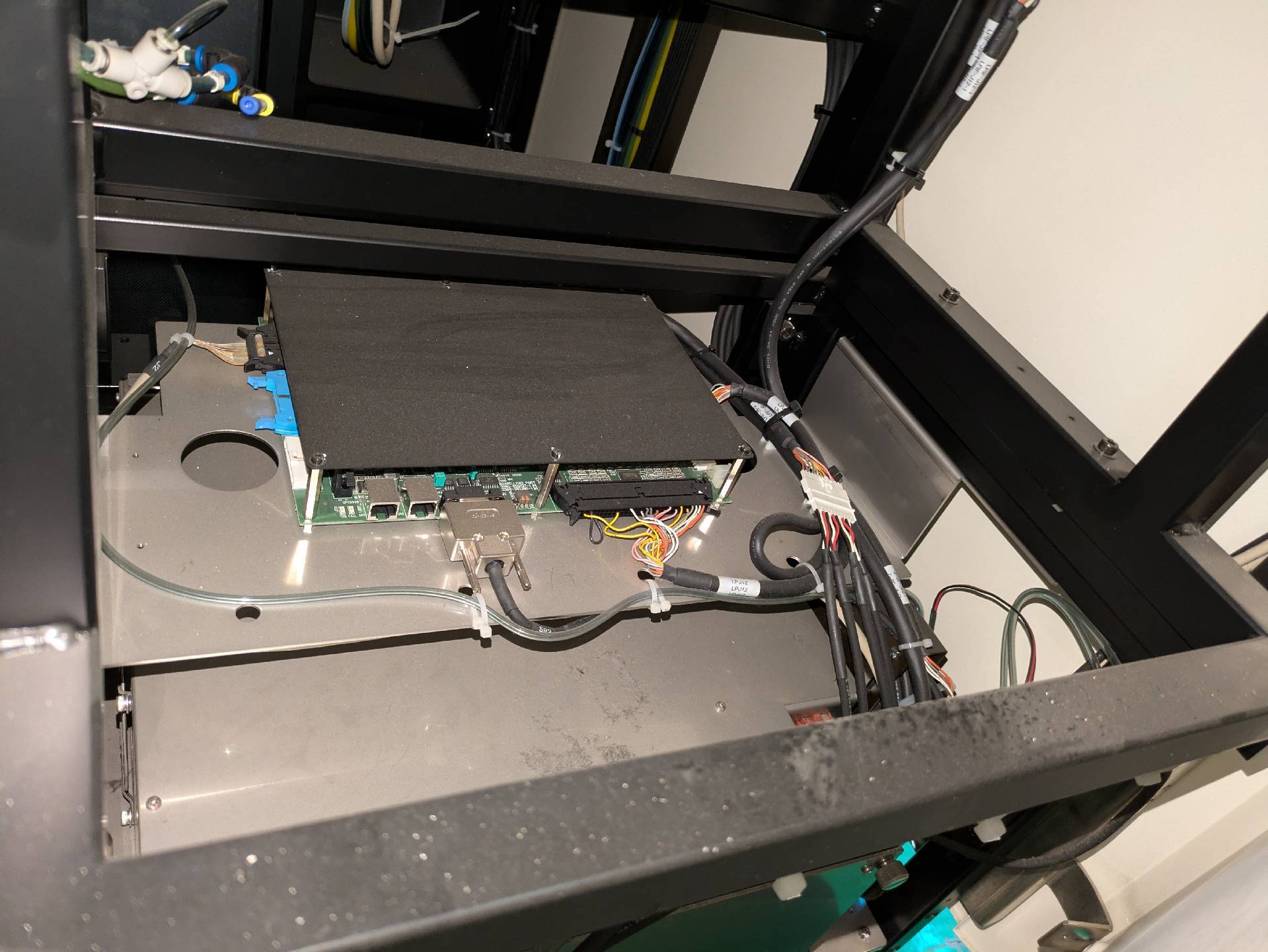 Photo Used TEL / TOKYO ELECTRON P-12XLm For Sale