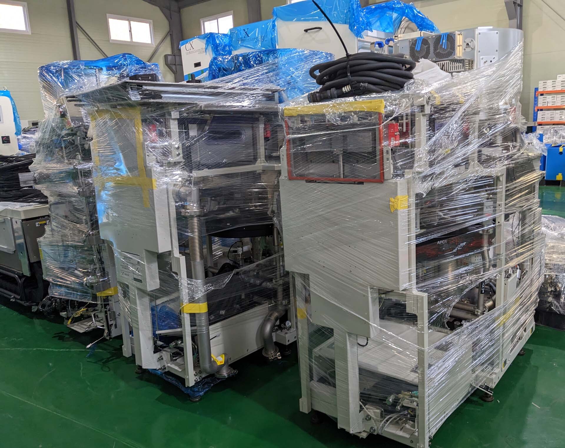 Photo Used TEL / TOKYO ELECTRON (3) Chambers for TSP-305S For Sale