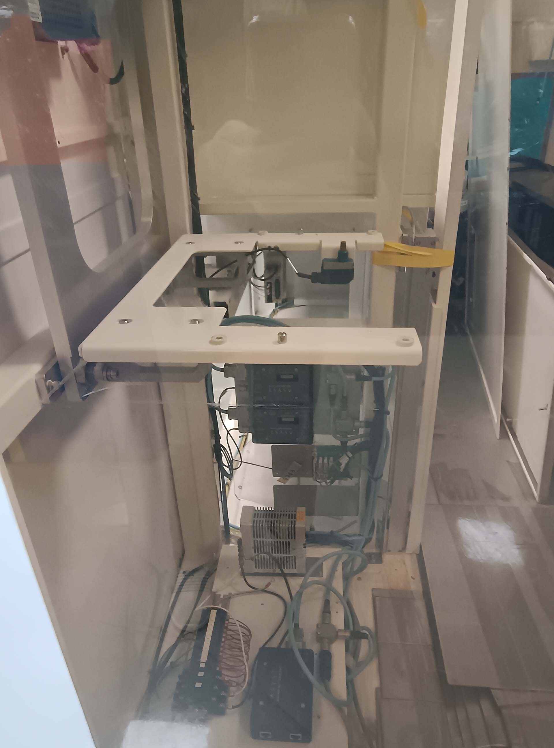 图为 已使用的 TEL / TOKYO ELECTRON UW-300Z 待售