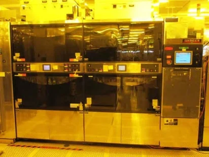 TEL / TOKYO ELECTRON Clean Track ACT 8 Photoresist used for