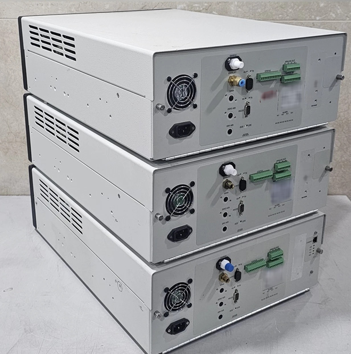 사진 사용됨 TELEDYNE 400E 판매용