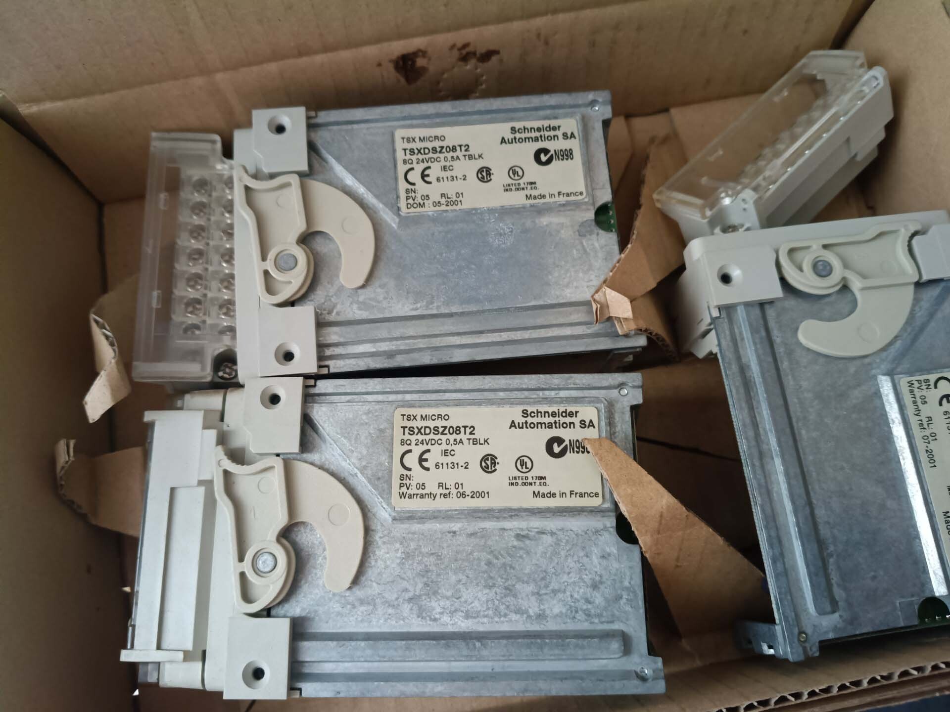 图为 已使用的 TELEMECANIQUE Lot of Micro series PLC electronic boards 待售