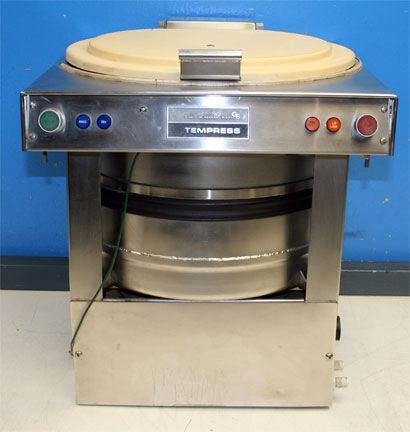 Photo Used TEMPRESS 420 For Sale