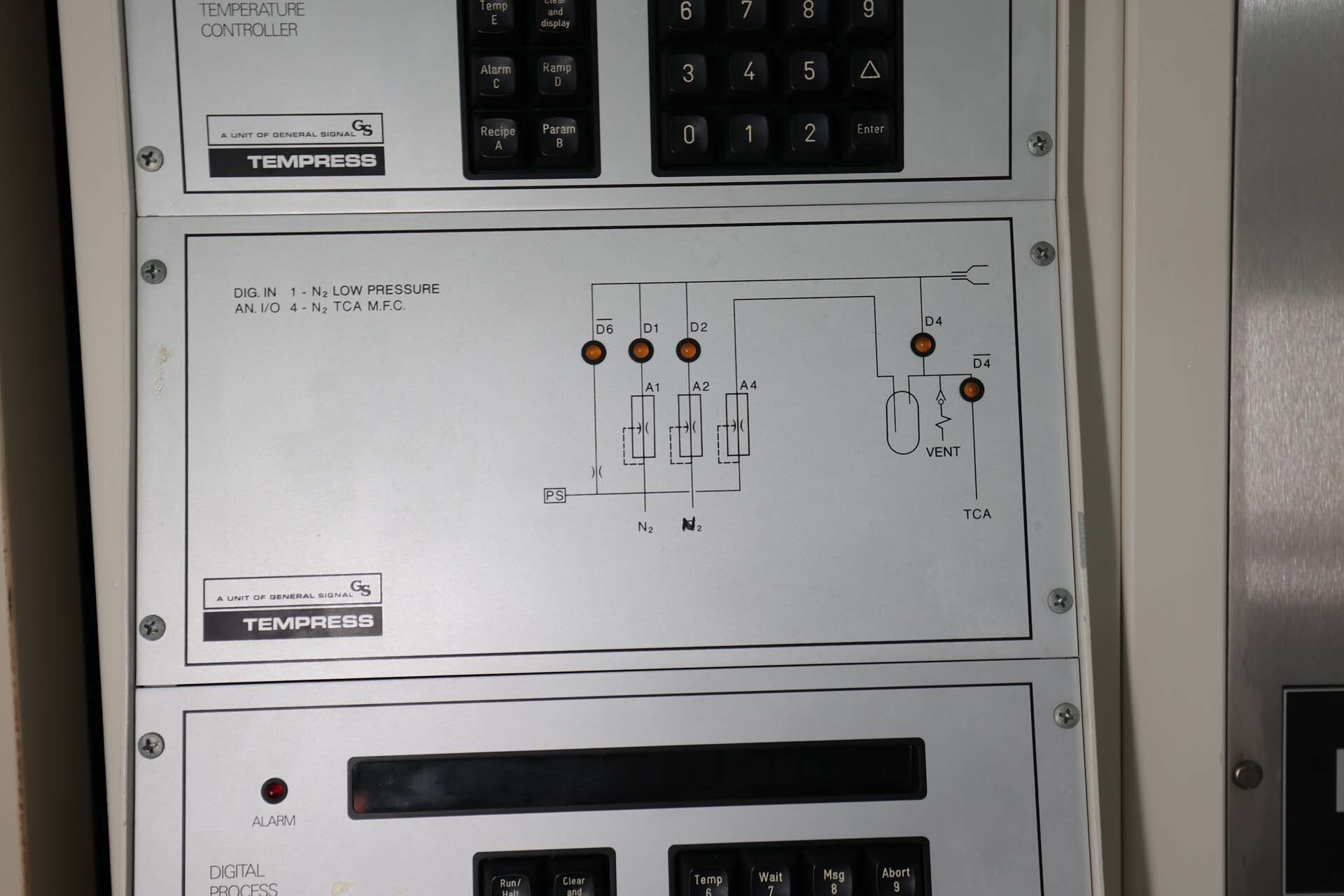 图为 已使用的 TEMPRESS Furnace 待售