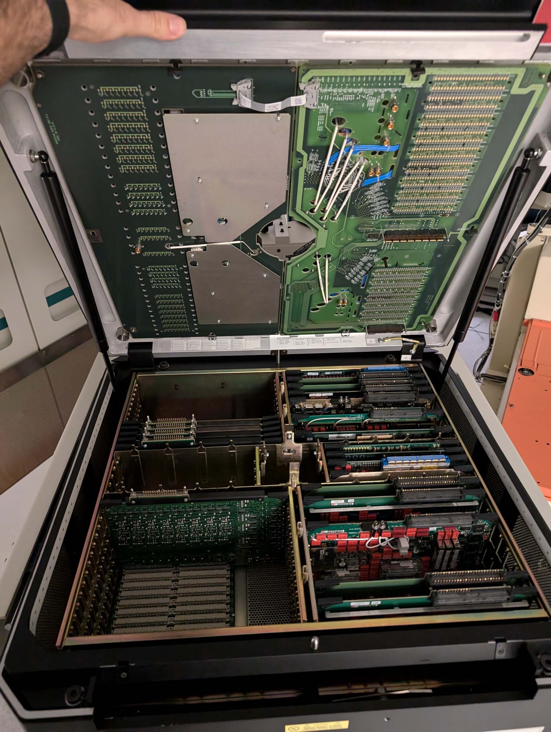 圖為 已使用的 TERADYNE A565 / A567-XX 待售