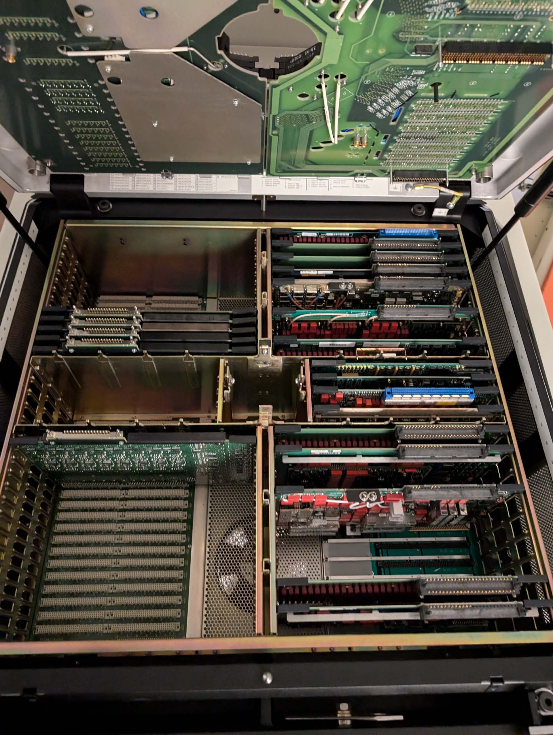 圖為 已使用的 TERADYNE A565 / A567-XX 待售