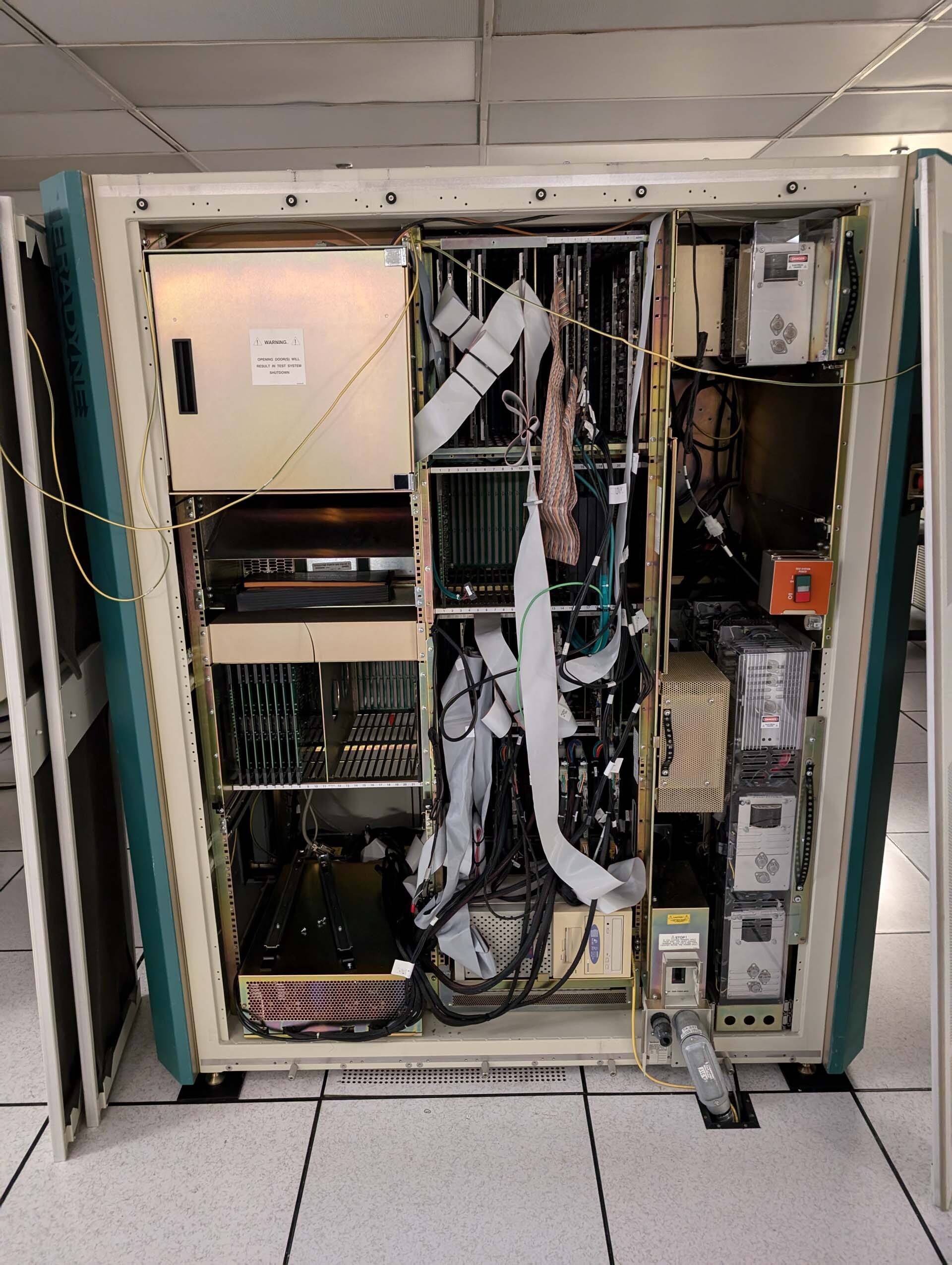 圖為 已使用的 TERADYNE A565 / A567-XX 待售