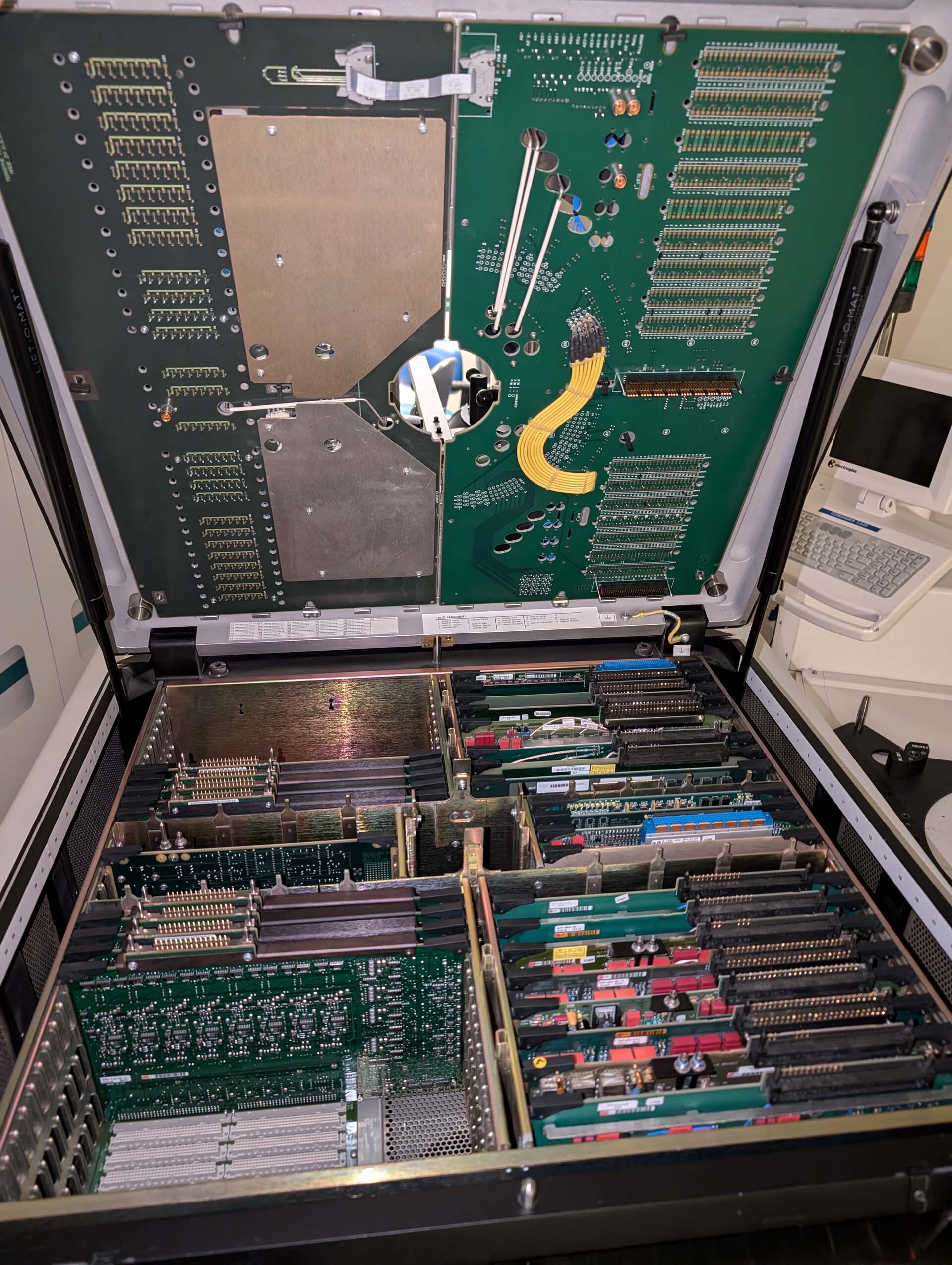 圖為 已使用的 TERADYNE A565 / A567-XX 待售