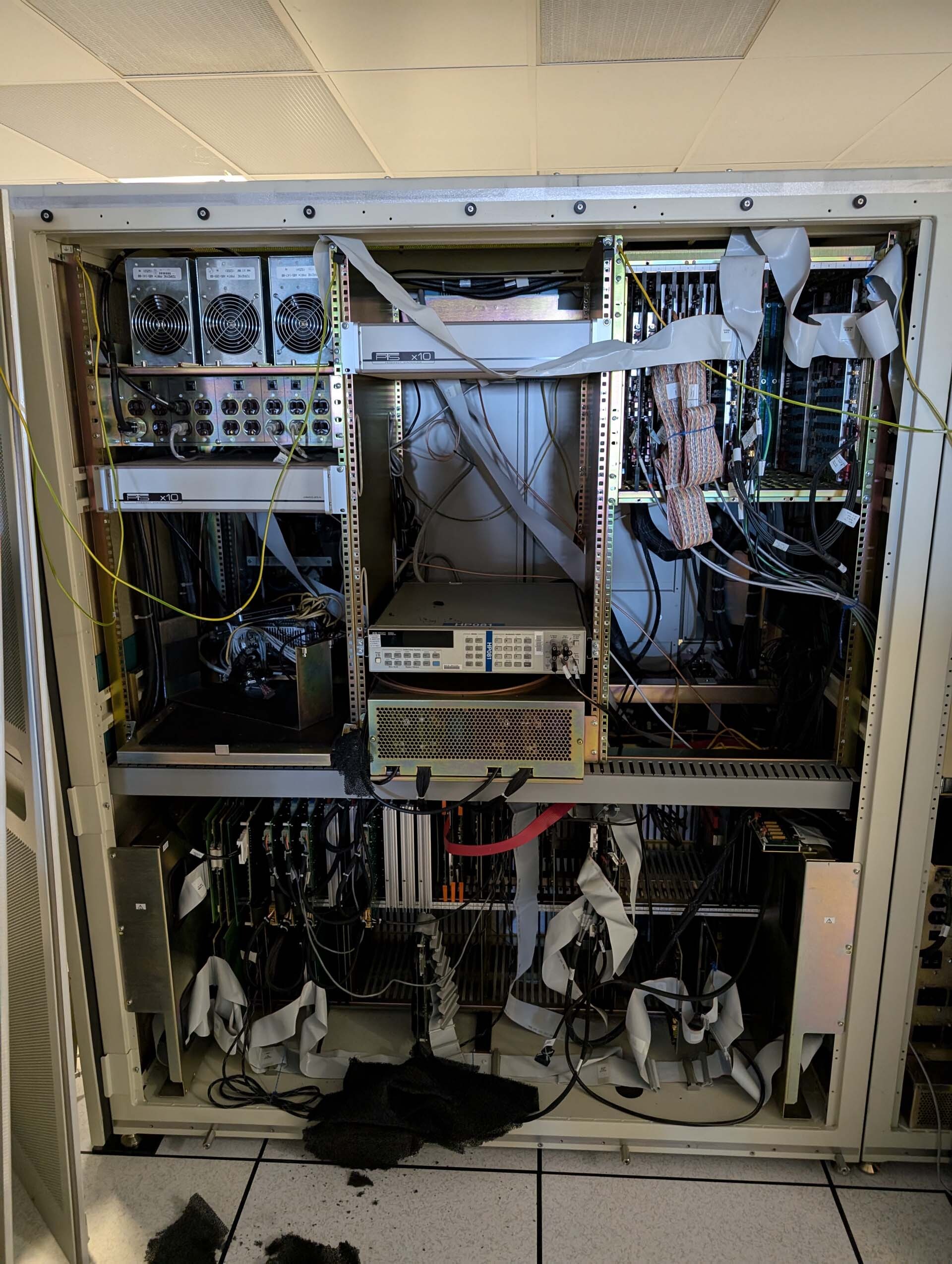 圖為 已使用的 TERADYNE A585 待售