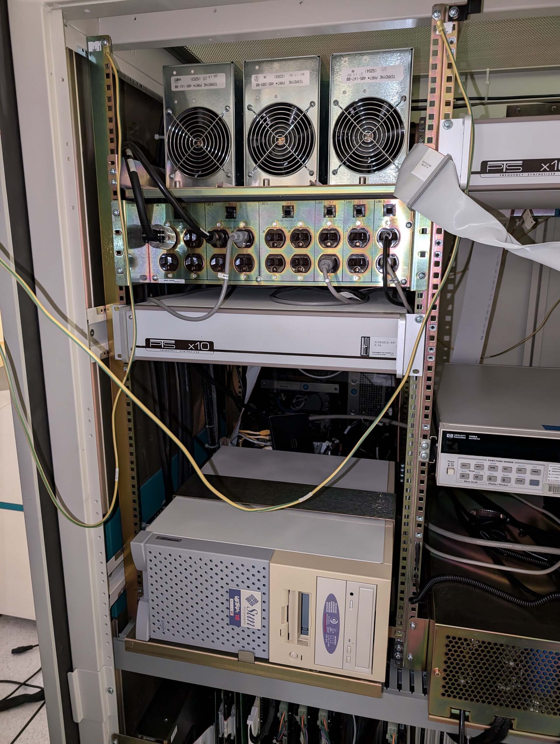 사진 사용됨 TERADYNE A585 판매용