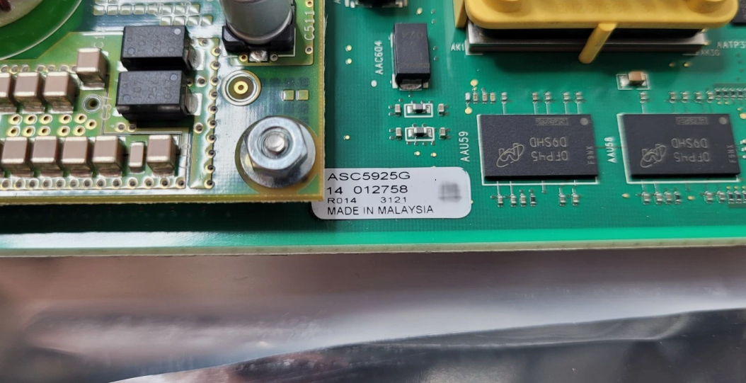 Foto Verwendet TERADYNE UPD-64 boards for ETS-800 Zum Verkauf