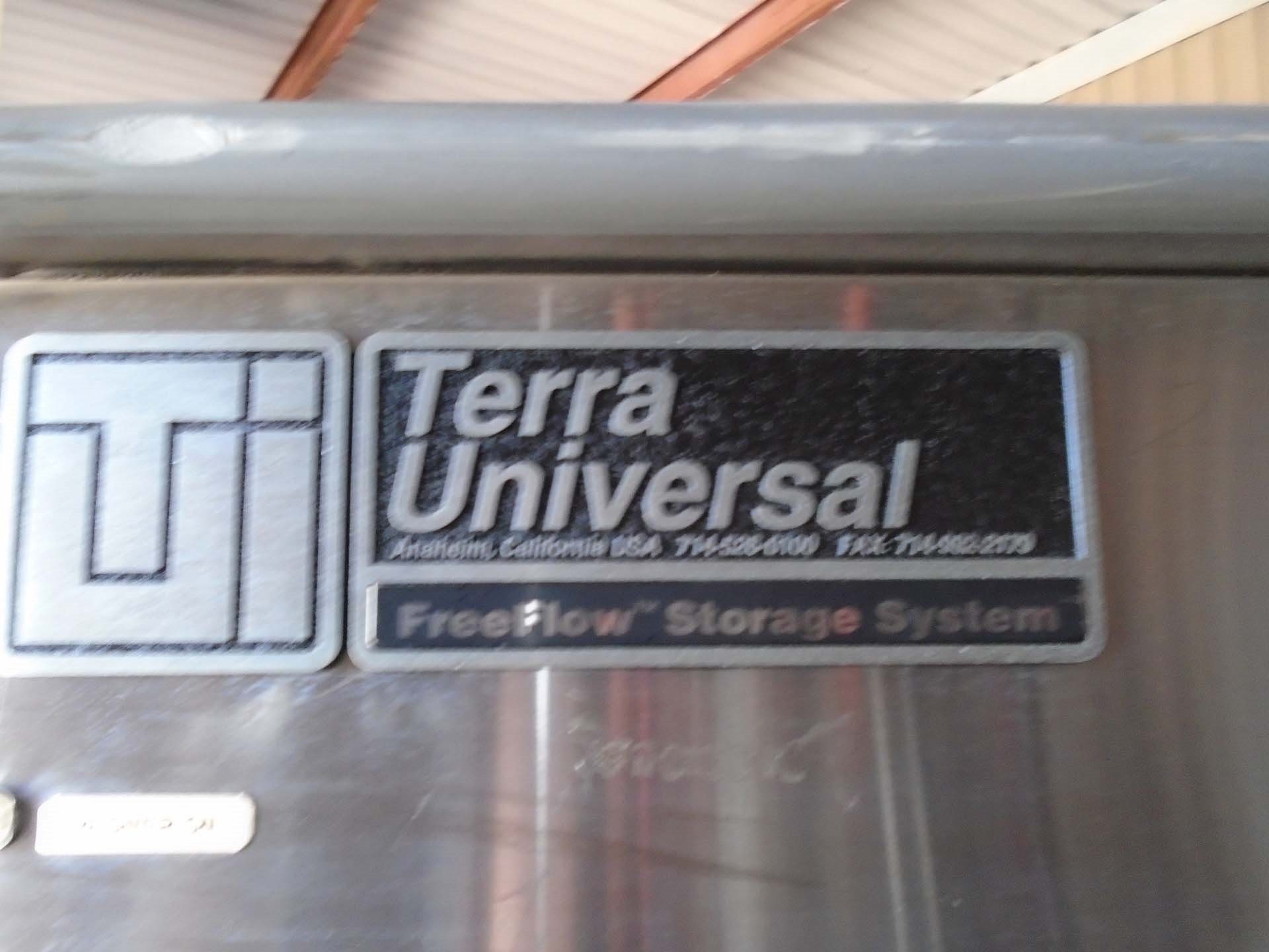 图为 已使用的 TERRA UNIVERSAL Lot of equipment 待售