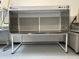 圖為 已使用的 TERRA UNIVERSAL Laminar flow hood 待售