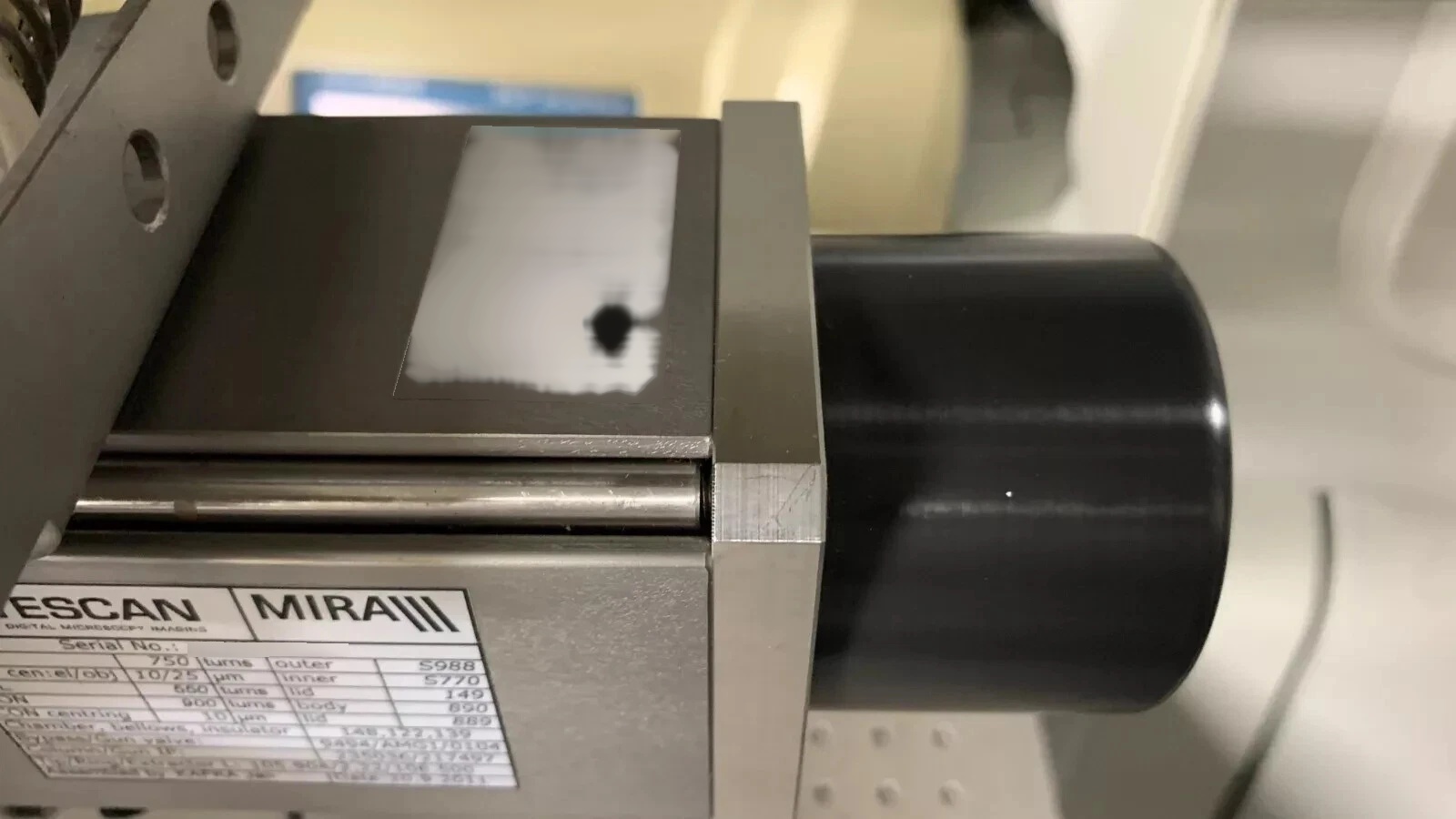 フォト（写真） 使用される TESCAN MIRA-3 BN 販売のために