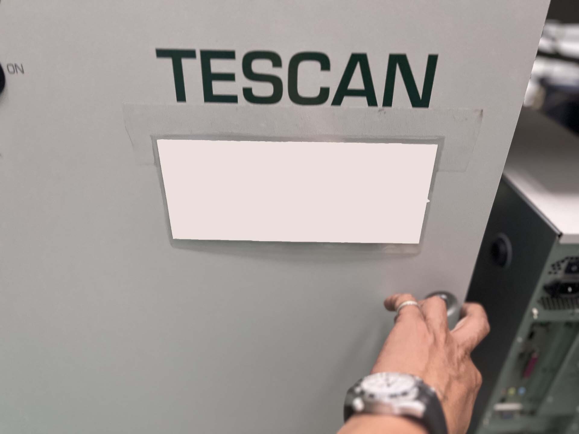图为 已使用的 TESCAN TS-5136 待售