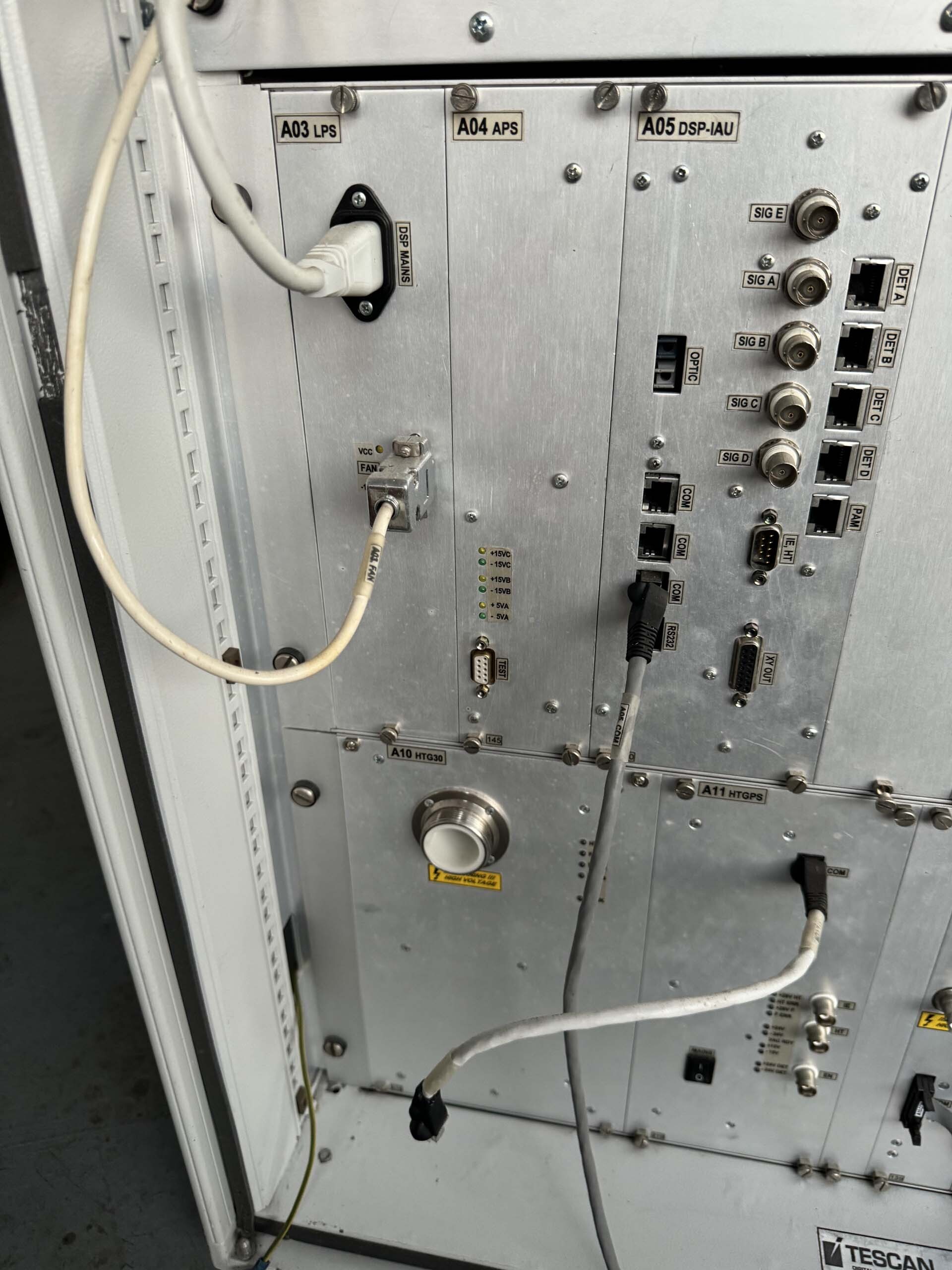 图为 已使用的 TESCAN TS-5136 待售