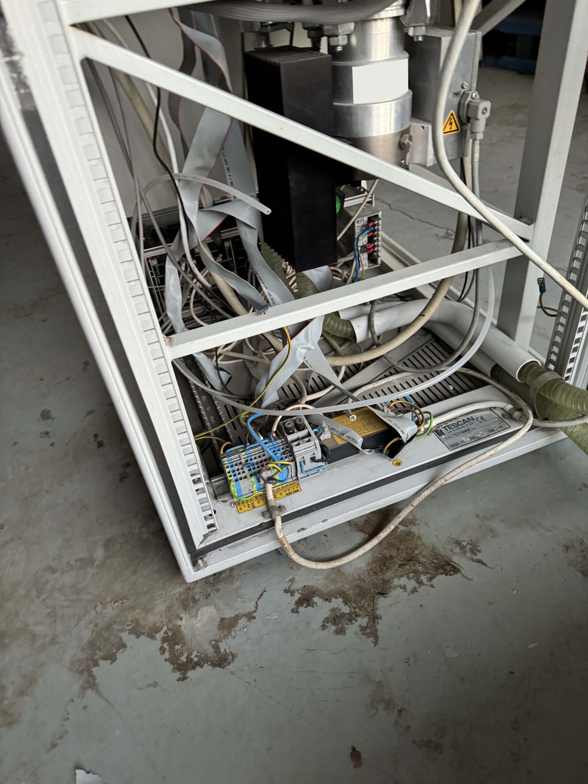 图为 已使用的 TESCAN TS-5136 待售
