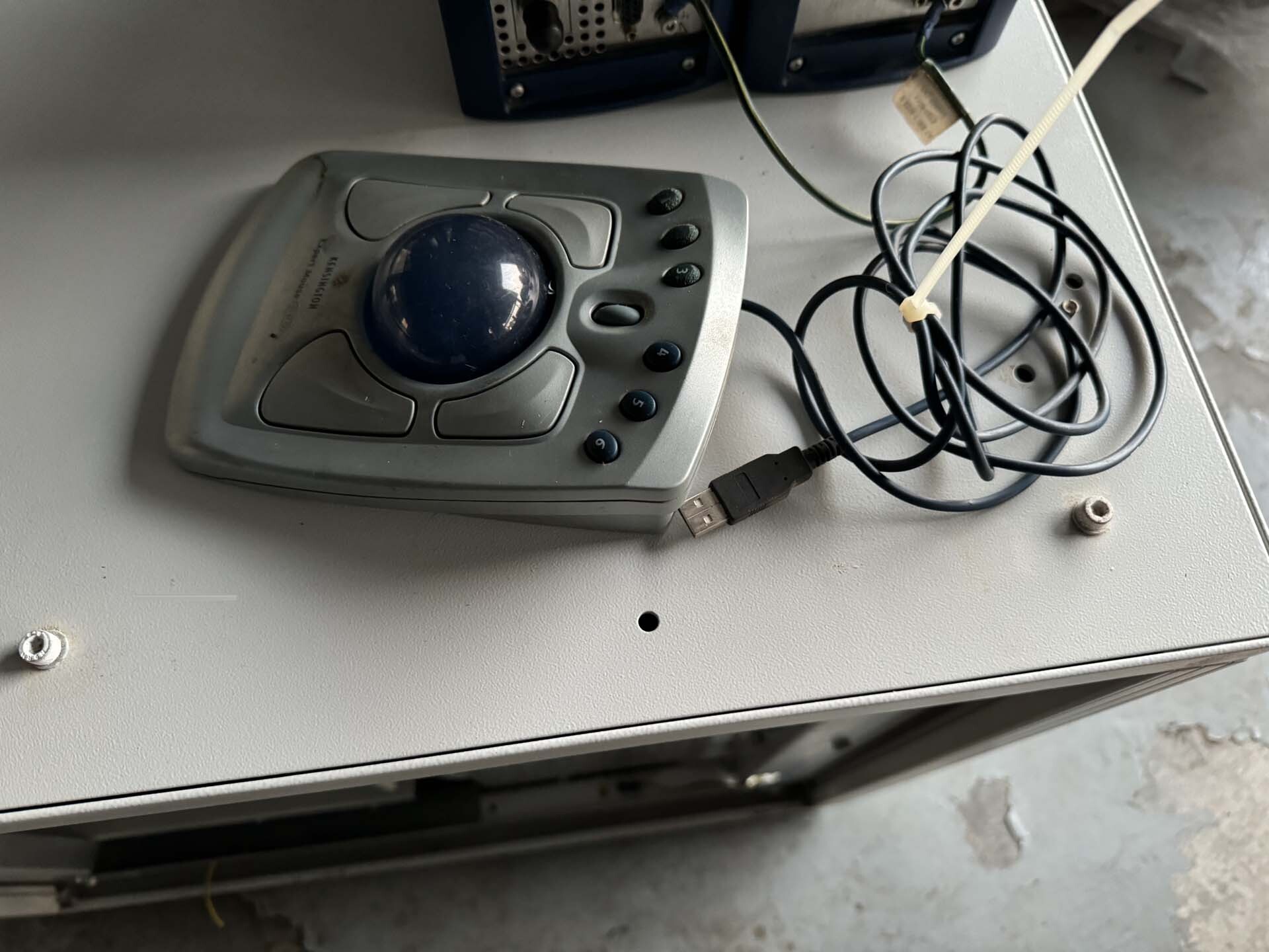 图为 已使用的 TESCAN TS-5136 待售