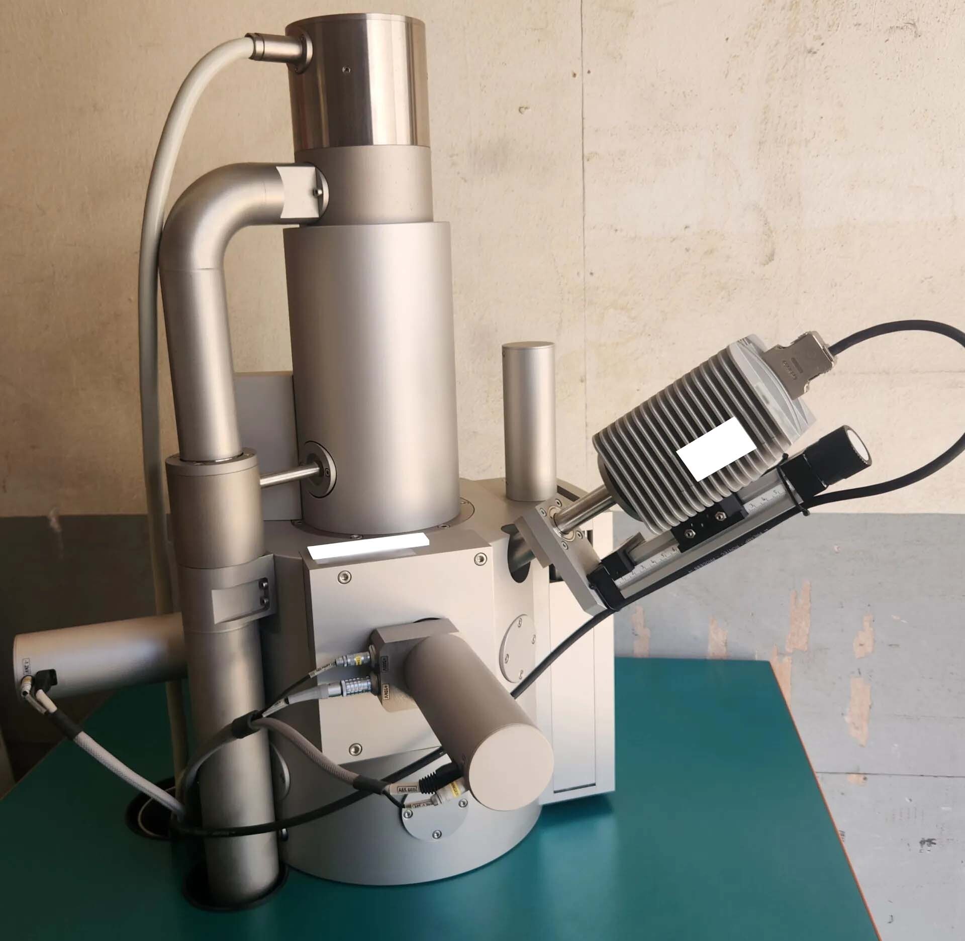 Foto Verwendet TESCAN VEGA II LMH Zum Verkauf