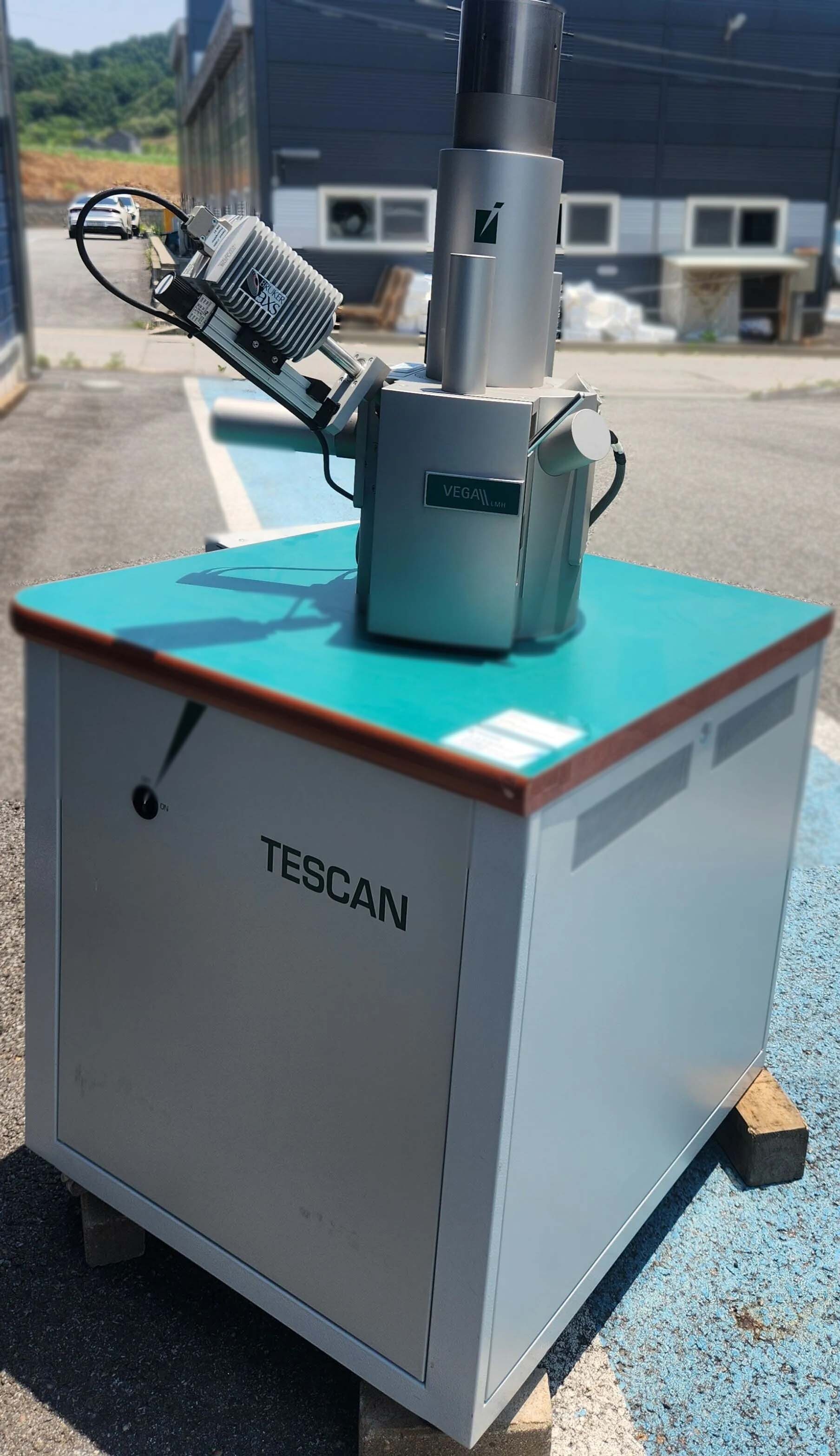 Foto Verwendet TESCAN VEGA II LMH Zum Verkauf