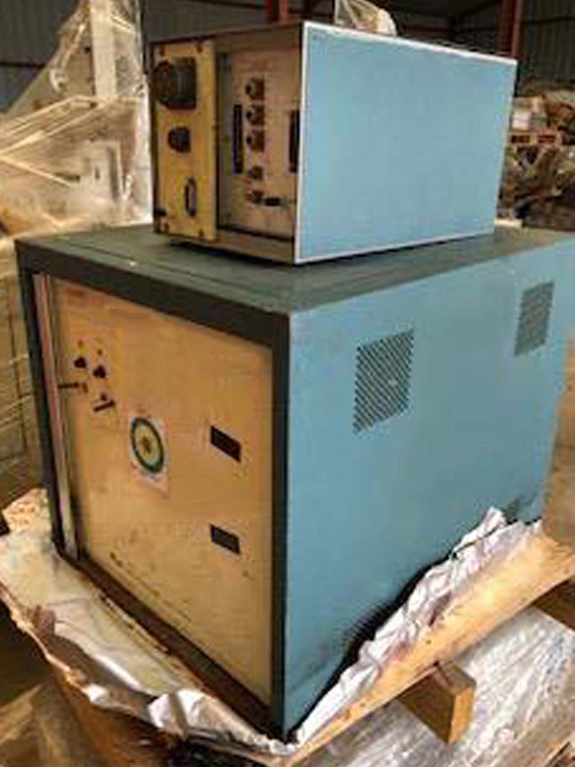 Photo Used TESEC 7818 HV For Sale