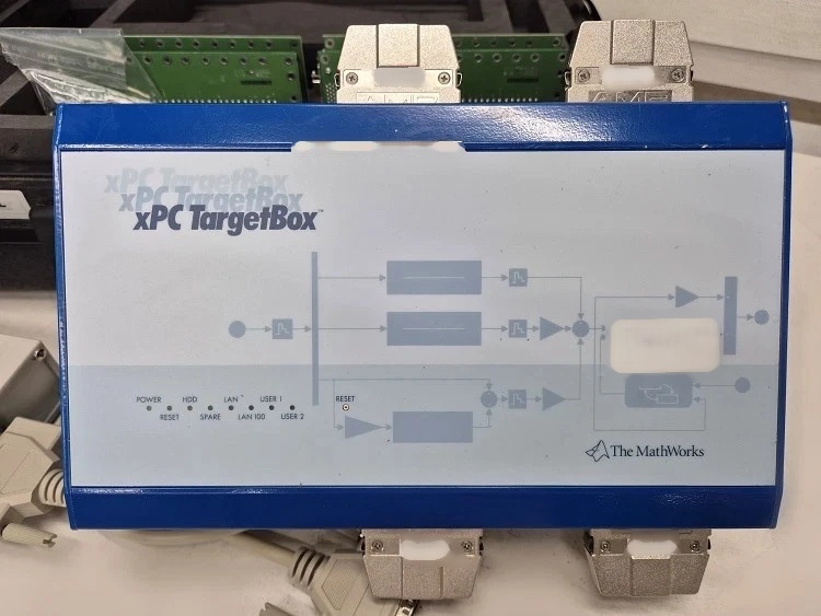 Photo Utilisé THE MATHWORKS xPC TargetBox À vendre