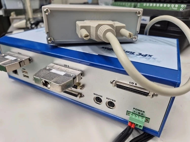 Photo Utilisé THE MATHWORKS xPC TargetBox À vendre