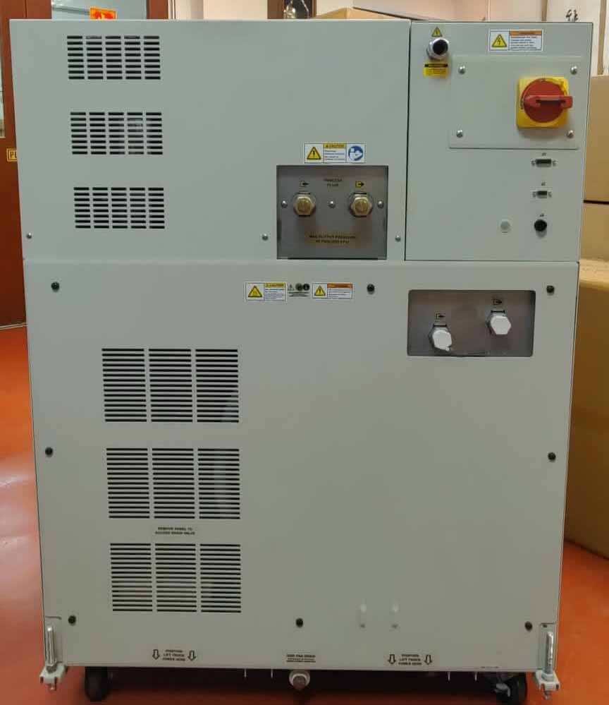 Foto Verwendet THERMO ELECTRON / NESLAB MX-500 Zum Verkauf