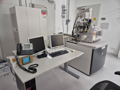THERMO FISHER SCIENTIFIC / FEI Strata 400 #293816135