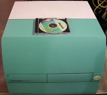 Photo Used THERMO FISHER SCIENTIFIC / LABSYSTEMS Luminoskan Ascent For Sale