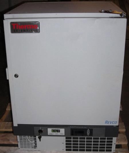 Photo Utilisé THERMO FISHER SCIENTIFIC / REVCO ULT 430A À vendre