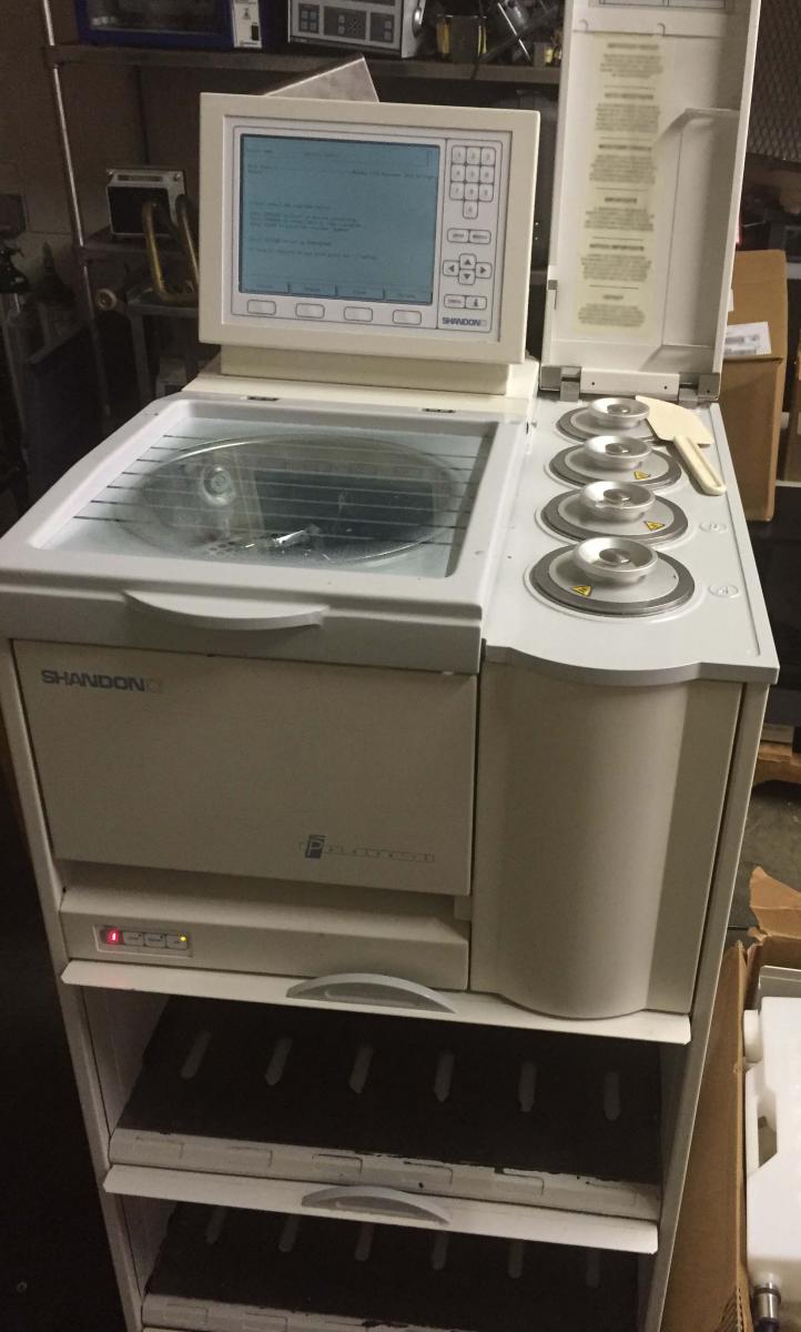 Foto Verwendet THERMO FISHER SCIENTIFIC / SHANDON Pathcentre Zum Verkauf