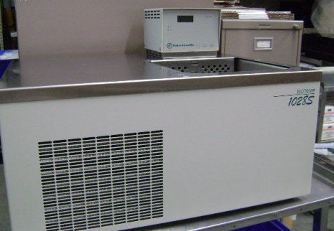 Photo Used THERMO FISHER SCIENTIFIC 1028S For Sale