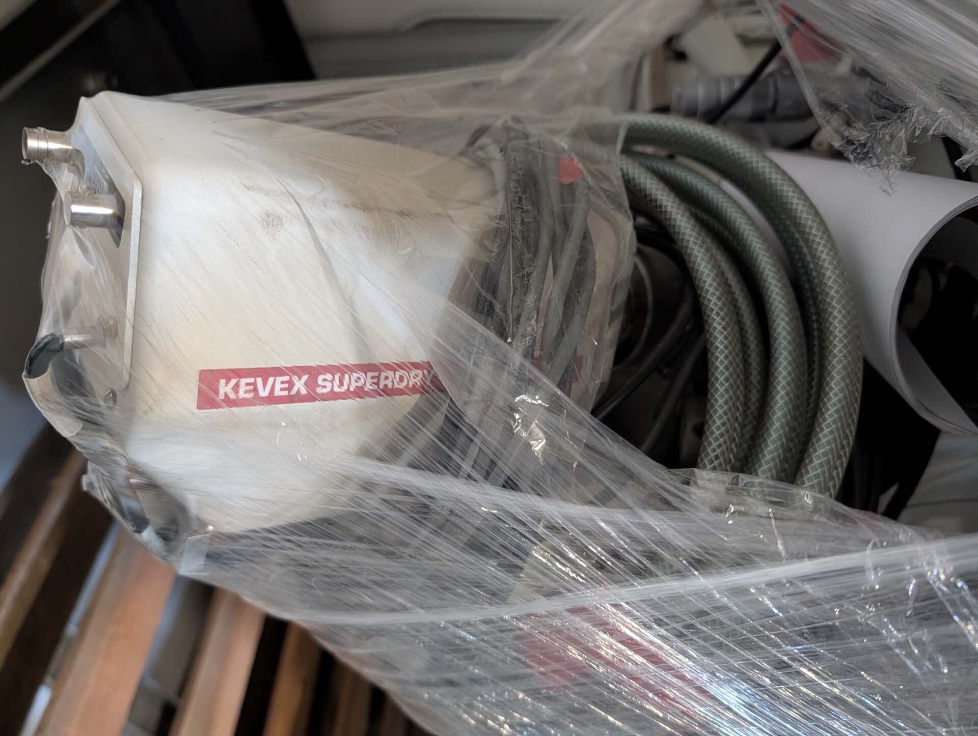 圖為 已使用的 THERMO FISHER SCIENTIFIC 3896-0854-0249 待售