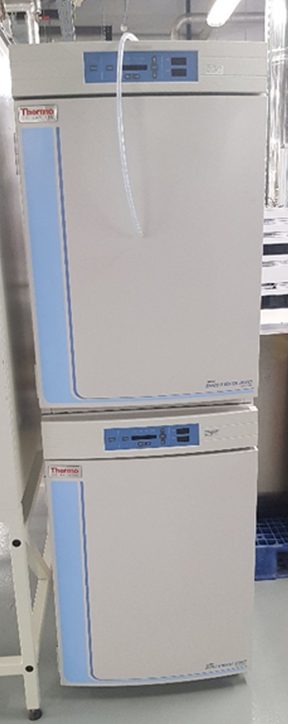 Photo Used THERMO FISHER SCIENTIFIC Forma Series II For Sale
