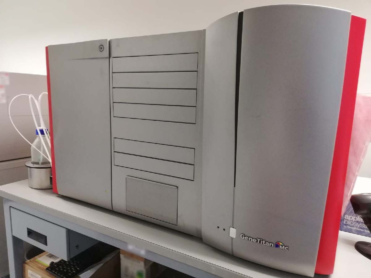 Foto Verwendet THERMO FISHER SCIENTIFIC GeneTitan MC Zum Verkauf