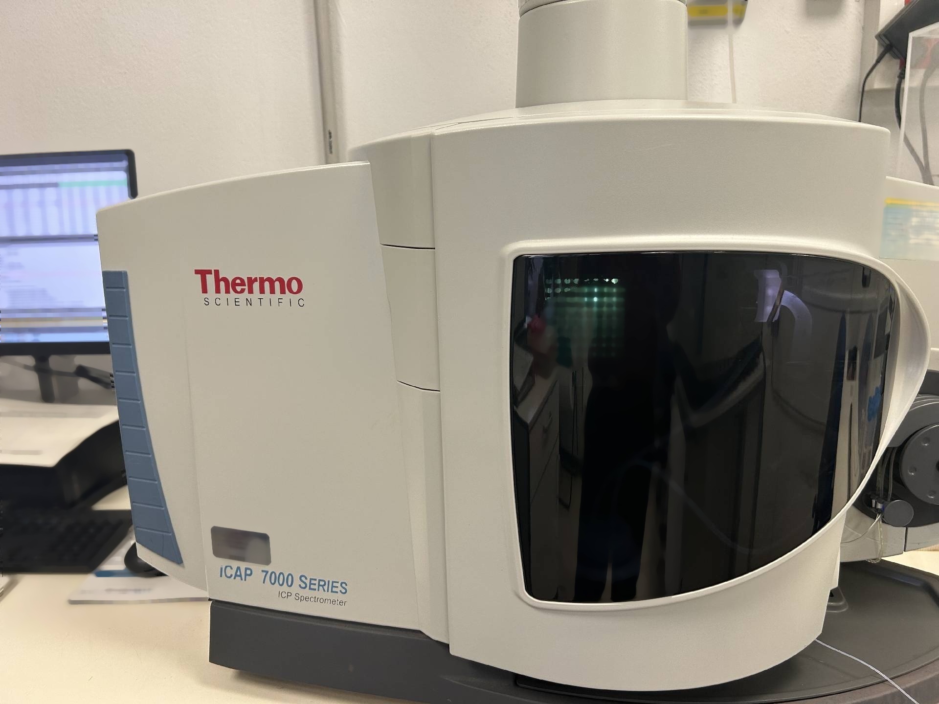 圖為 已使用的 THERMO FISHER SCIENTIFIC iCAP 7200 Duo 待售