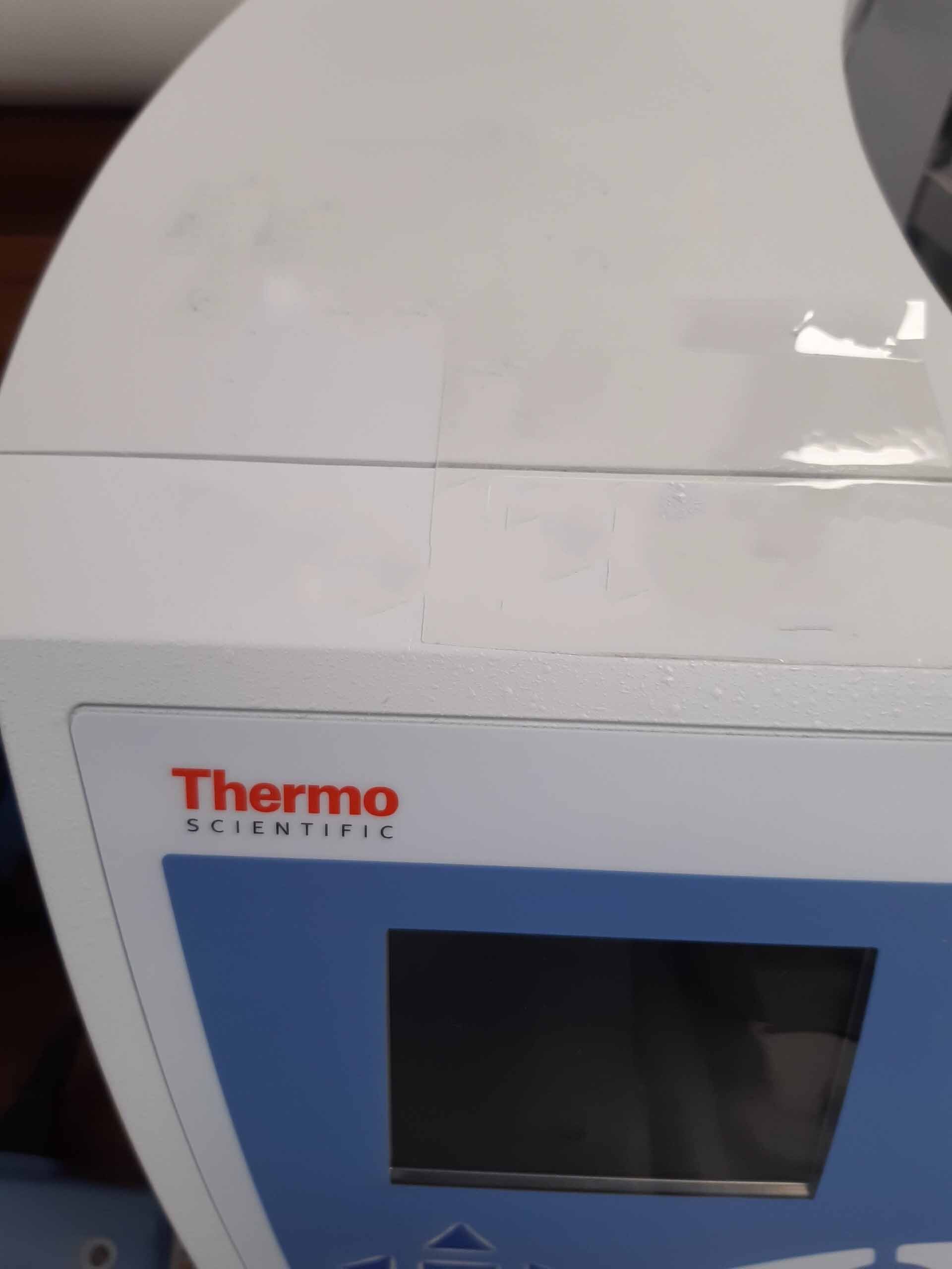 Photo Used THERMO FISHER SCIENTIFIC KingFisher Flex For Sale