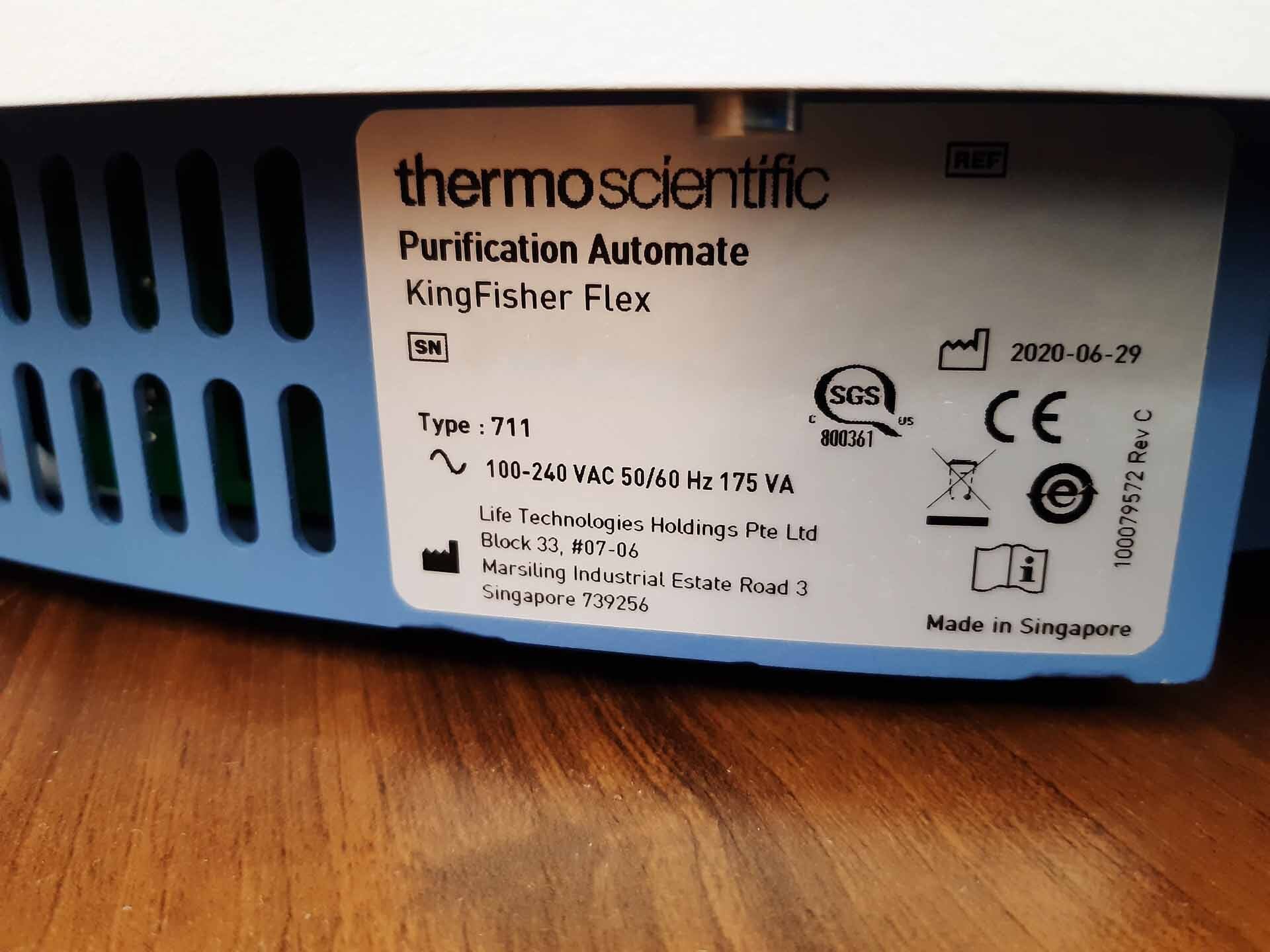 Photo Used THERMO FISHER SCIENTIFIC KingFisher Flex For Sale