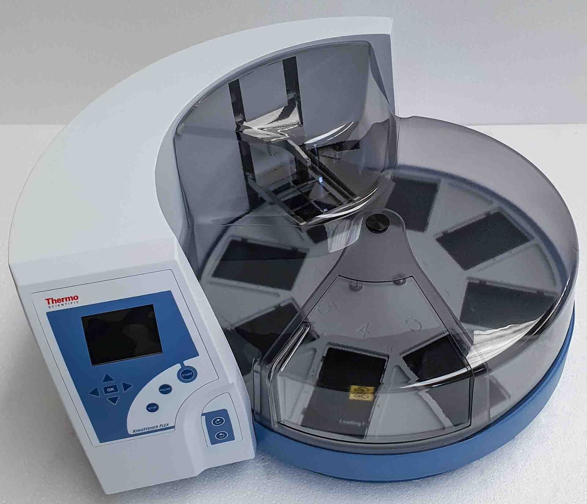 フォト（写真） 使用される THERMO FISHER SCIENTIFIC KingFisher Flex 711 販売のために