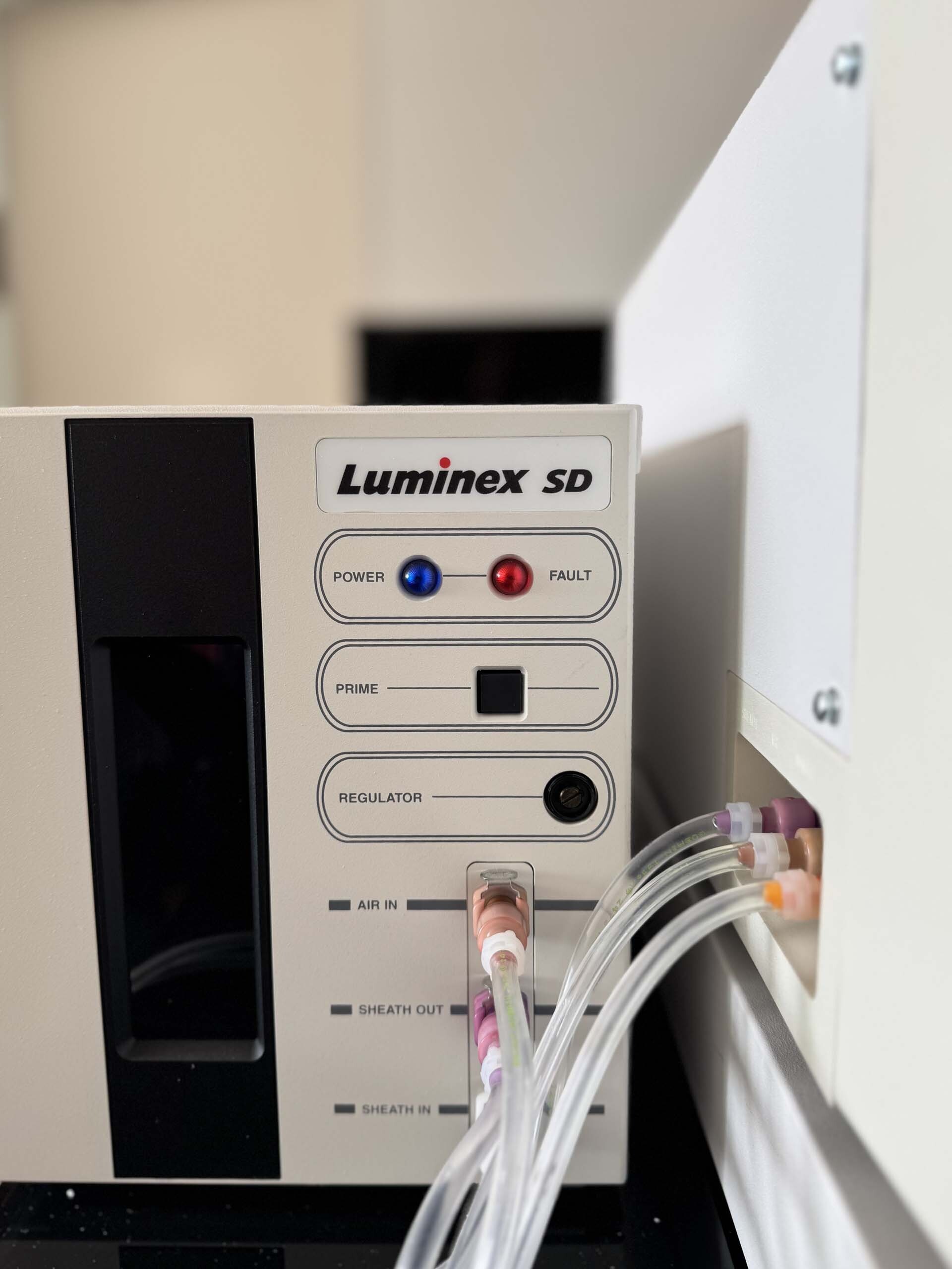 Photo Used THERMO FISHER SCIENTIFIC Luminex 200 For Sale